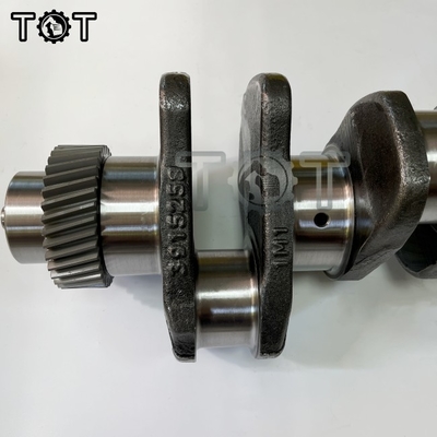 Komatsu PC200-7 220-7 Suku Cadang Mesin Ekskavator S6D102E Crankshaft 6735-01-1310 Cummins 6BT5.9 R215-9 LG922