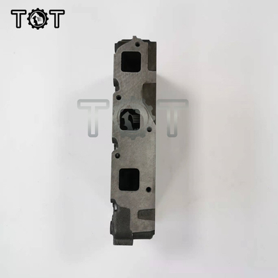 1A033-03043 Kubota D1703 Kepala Silinder U35 L3430 Suku Cadang Mesin Excavator